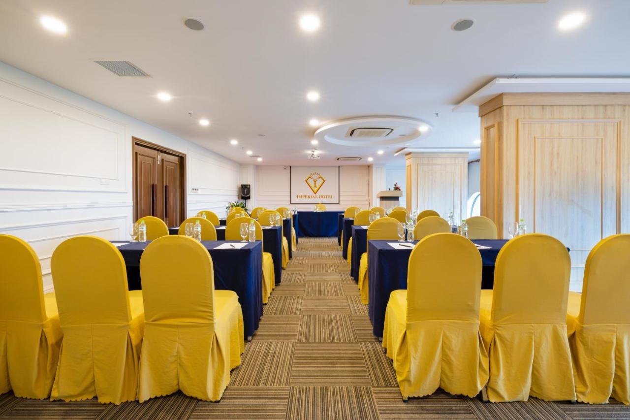 Hotel Imperial Nha Trang Esterno foto