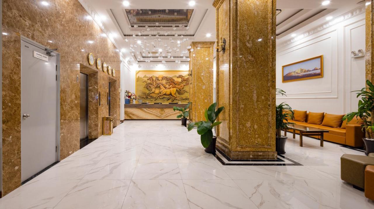 Hotel Imperial Nha Trang Esterno foto