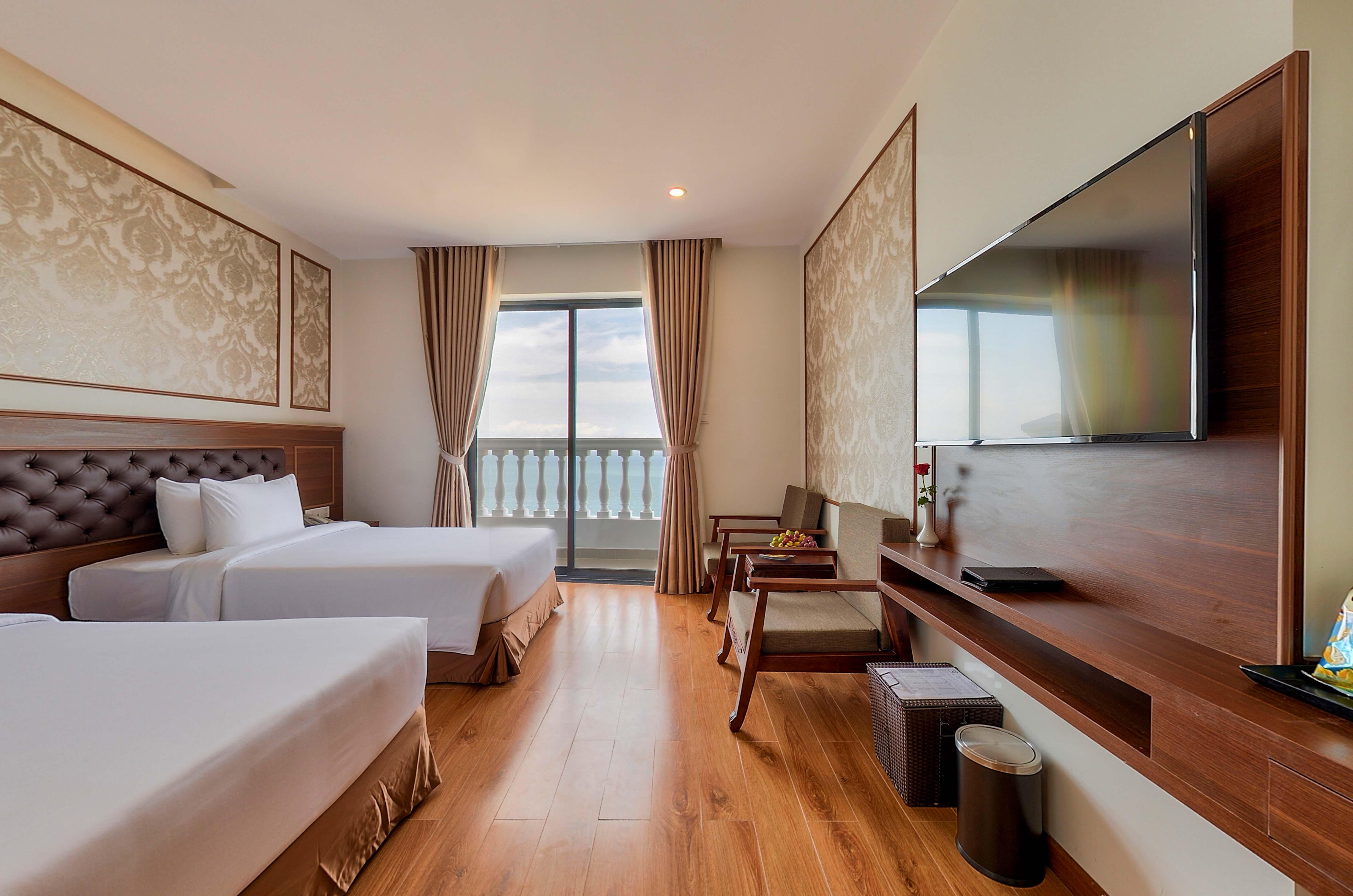 Hotel Imperial Nha Trang Esterno foto