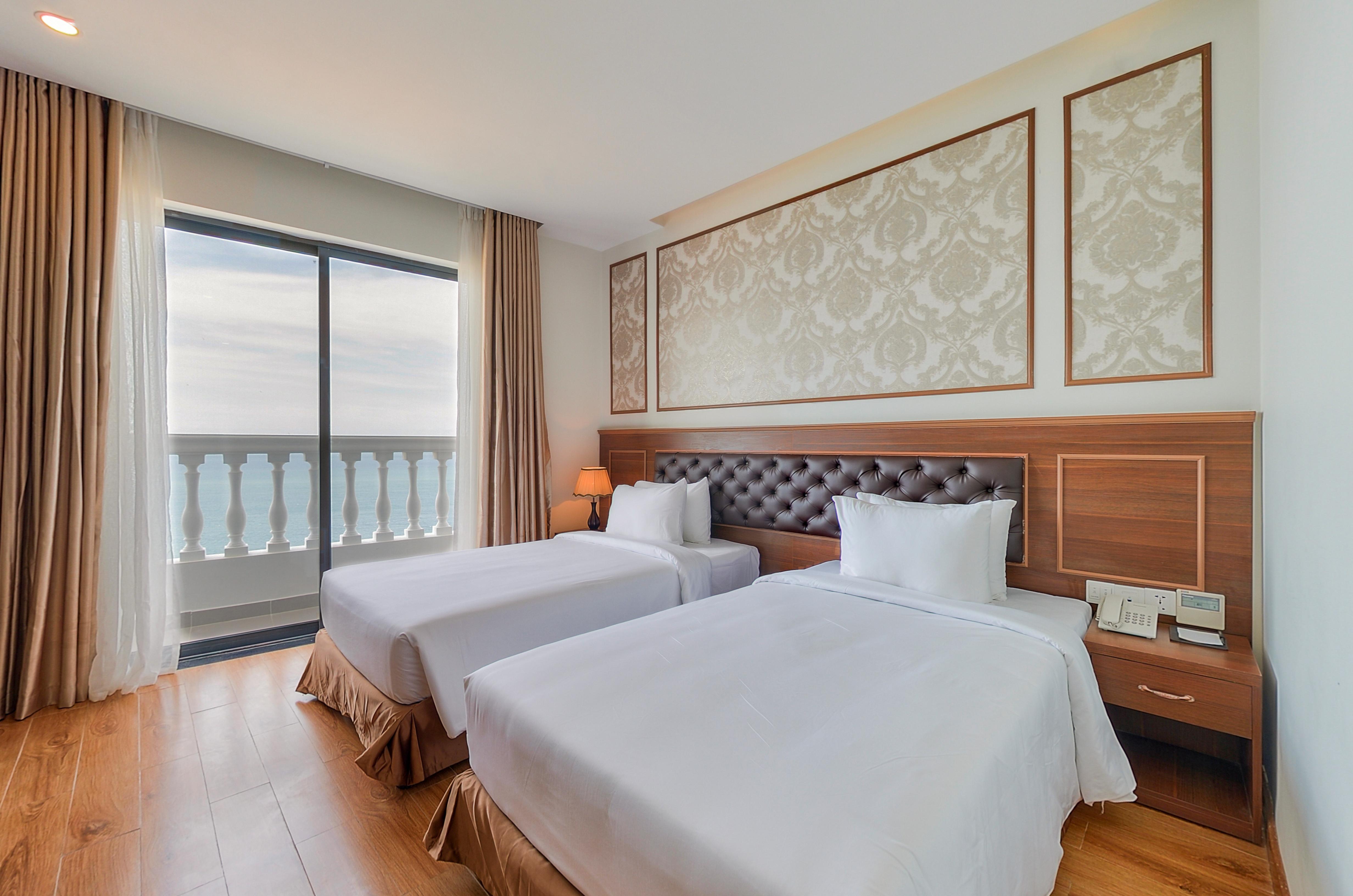 Hotel Imperial Nha Trang Esterno foto
