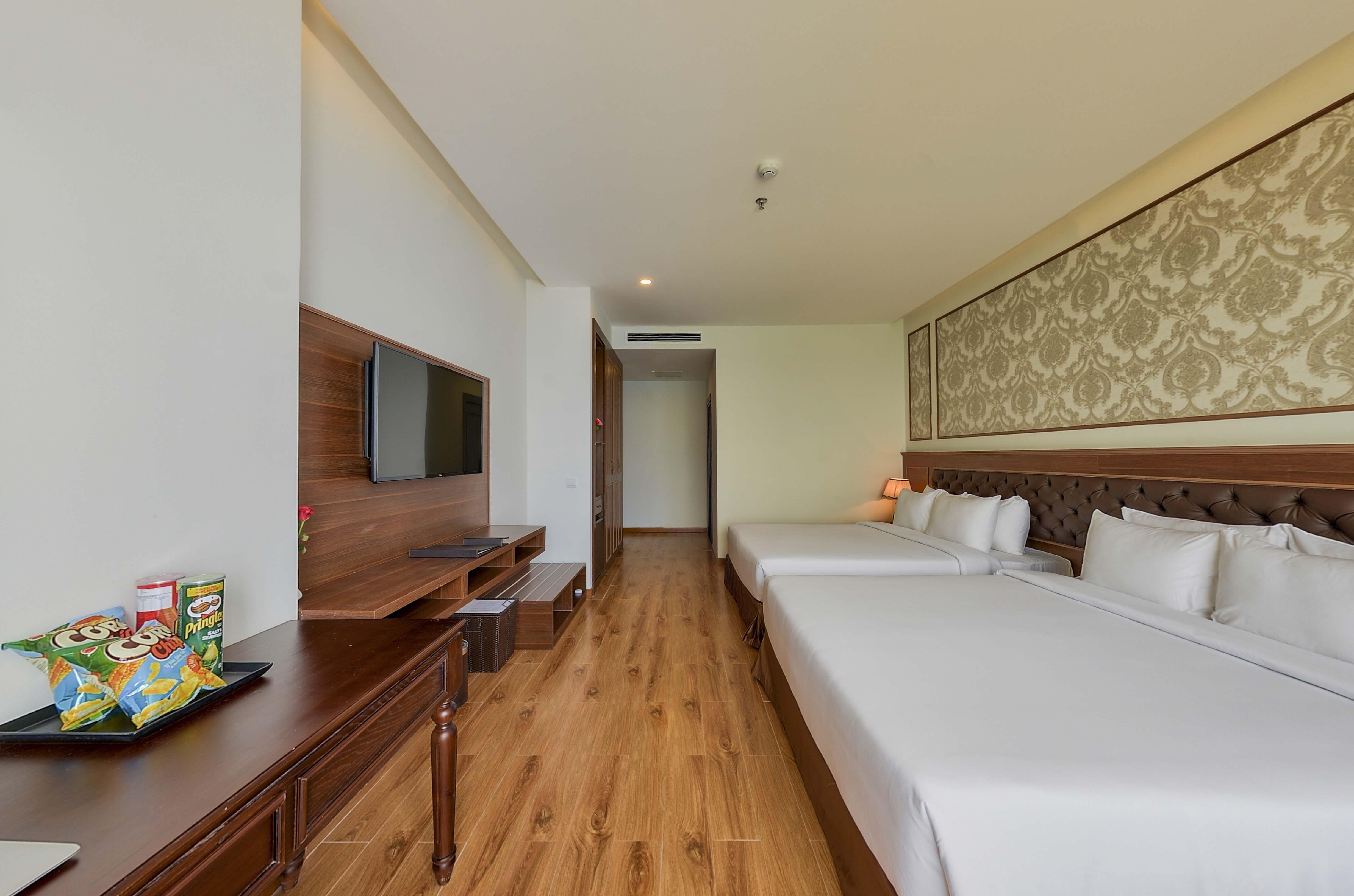 Hotel Imperial Nha Trang Esterno foto